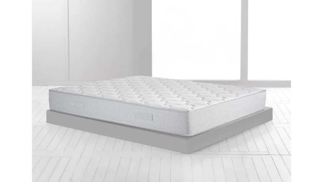 Materasso Leggenda Notte Extra Evo con proprietà antibatteriche naturali, termiche e traspiranti grazie al rivestimento in fibra d’argento di Magniflex