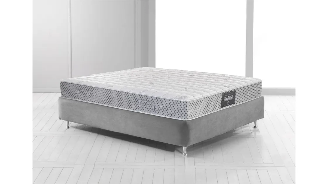 Materasso MagniProtect 8 in memory con tessuto che fornisce una protezione efficace contro virus e batteri di Magniflex