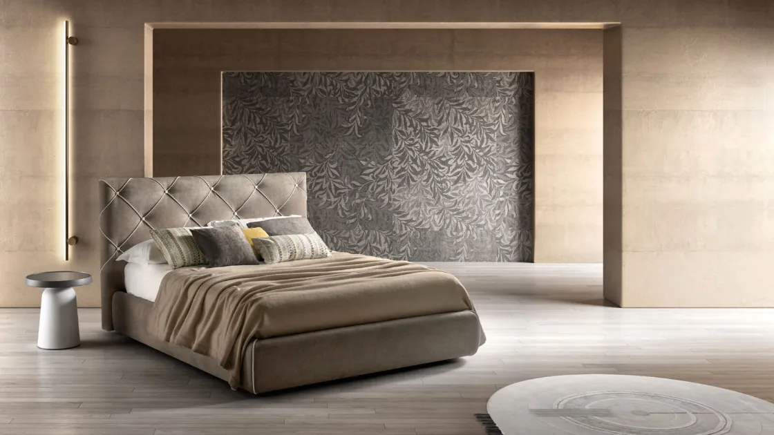 Letto in tessuto con testiera gtrapuntata lavorazione capitonnè Diamond di Bside